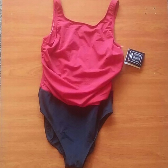 Newport News Other - Newport News Swimsuit Size 16 (R4) Newport News Other - Newport News Swimsuit Size 16 (R4)